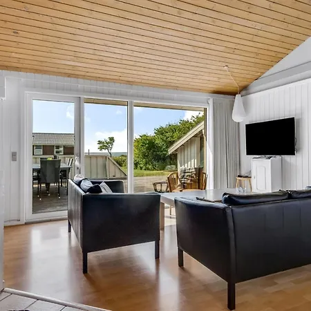 Sulevi - 200m To The Fjord By Interhome Feriehus *